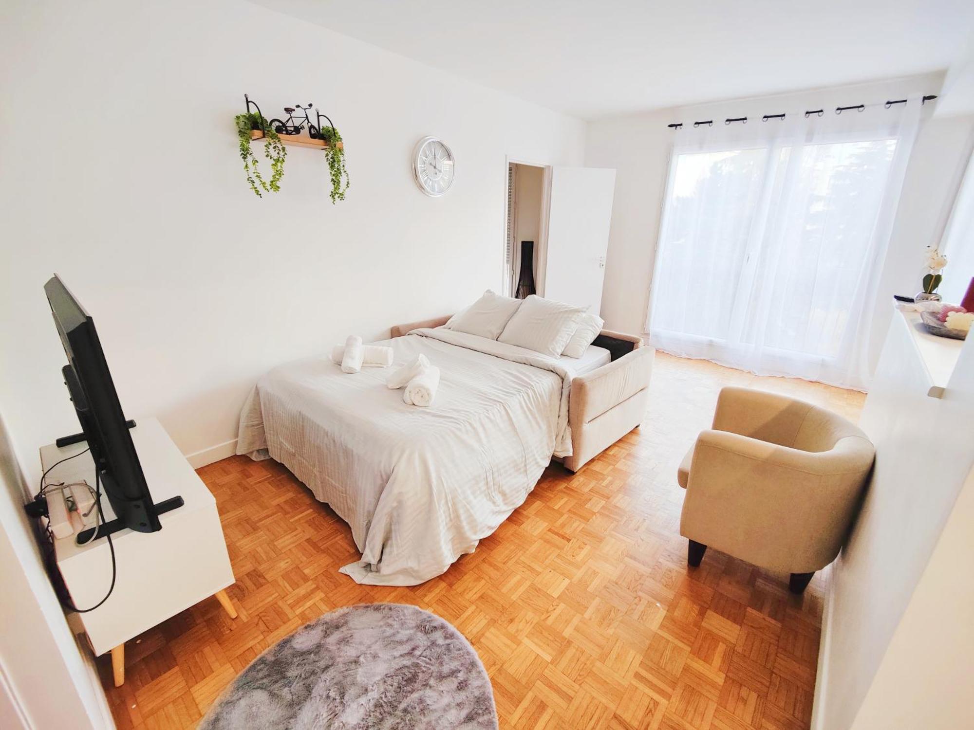 Metro A 2 Minutes Paris Centre Le Marais Apartment Romainville Exterior photo